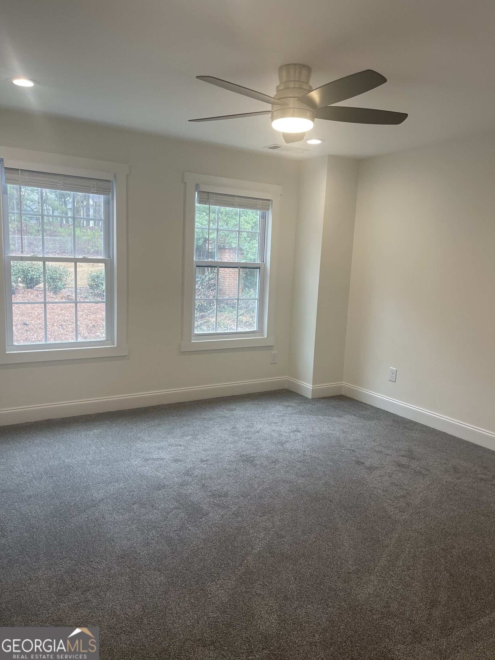 4034 Oak Glenn Drive Property Photo 5