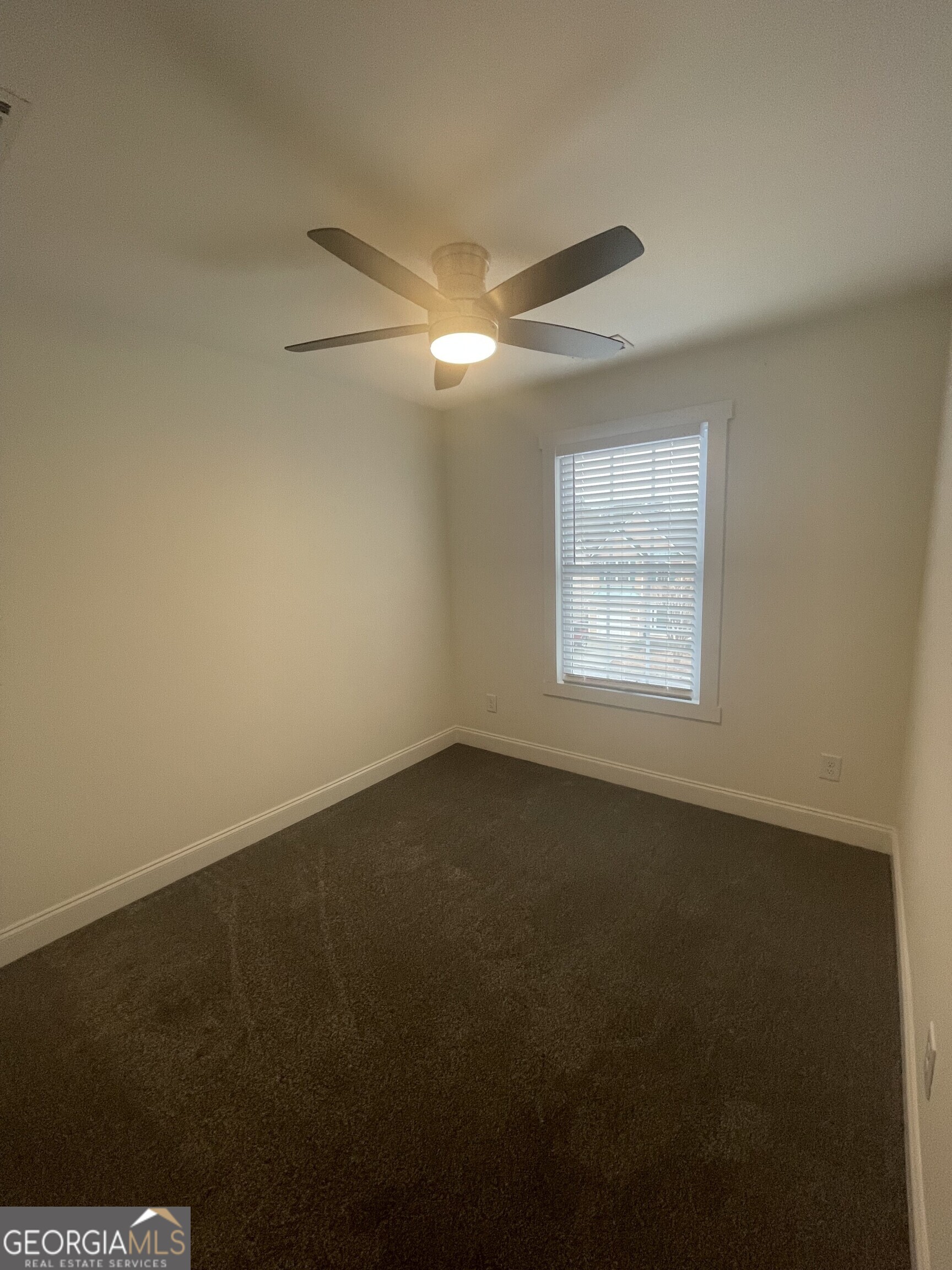 4034 Oak Glenn Drive Property Photo 7