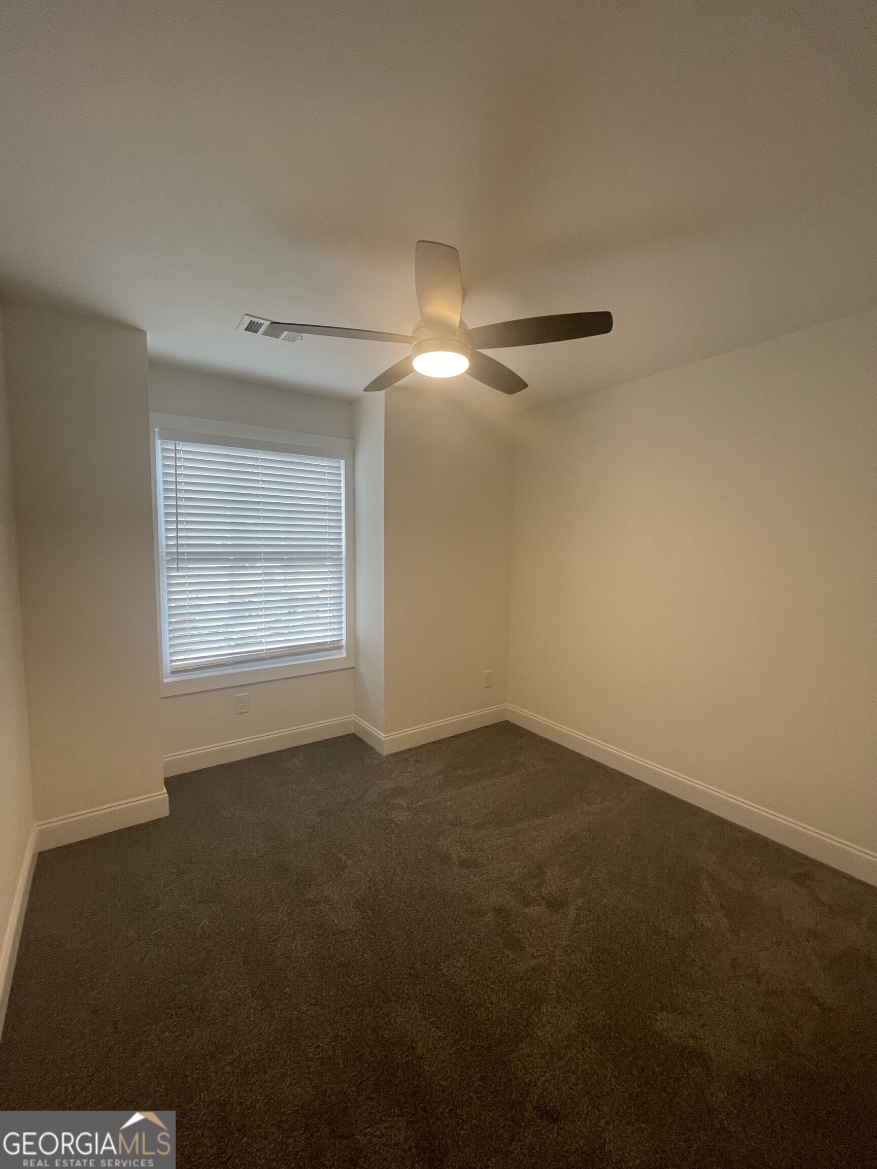 4034 Oak Glenn Drive Property Photo 9
