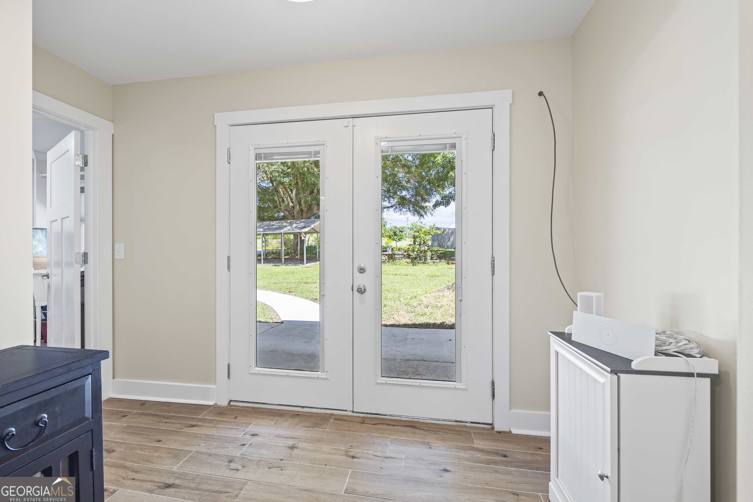 711 Shackelford Road Property Photo 16