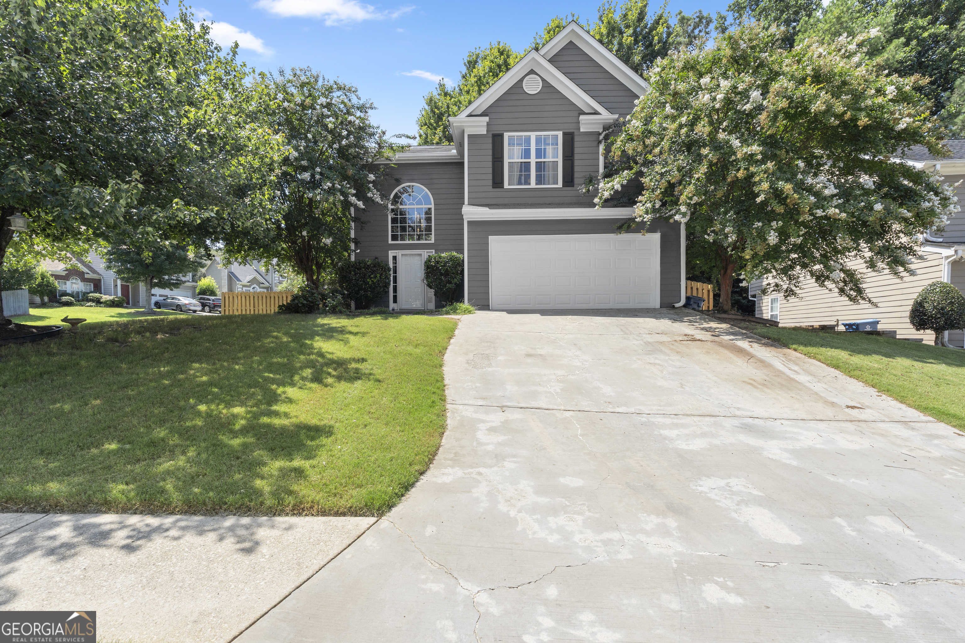 3490 Parkbrooke Lane Property Photo 2