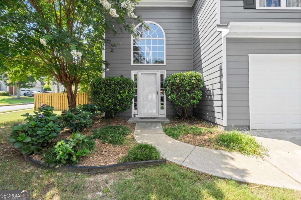 3490 Parkbrooke Lane Property Photo 3