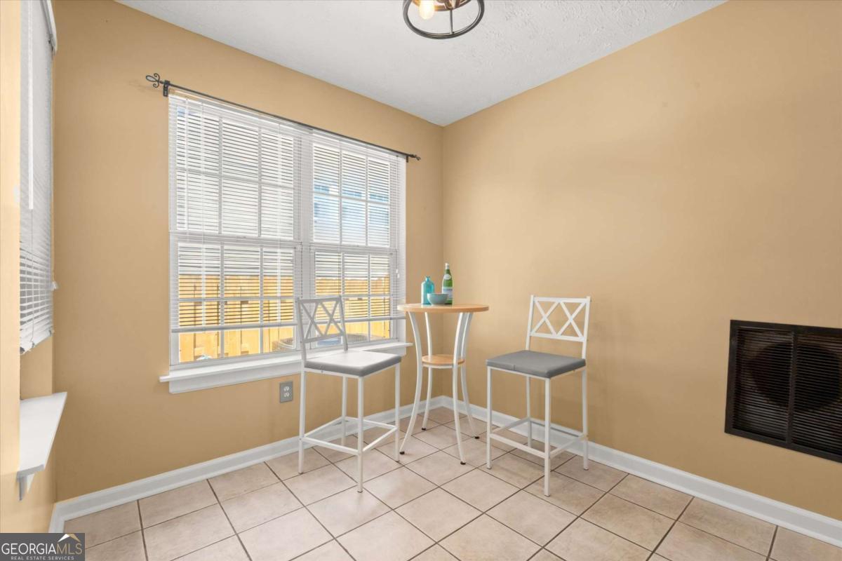 3490 Parkbrooke Lane Property Photo 14