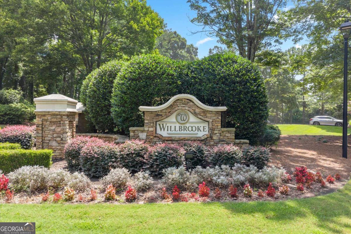 3490 Parkbrooke Lane Property Photo 33