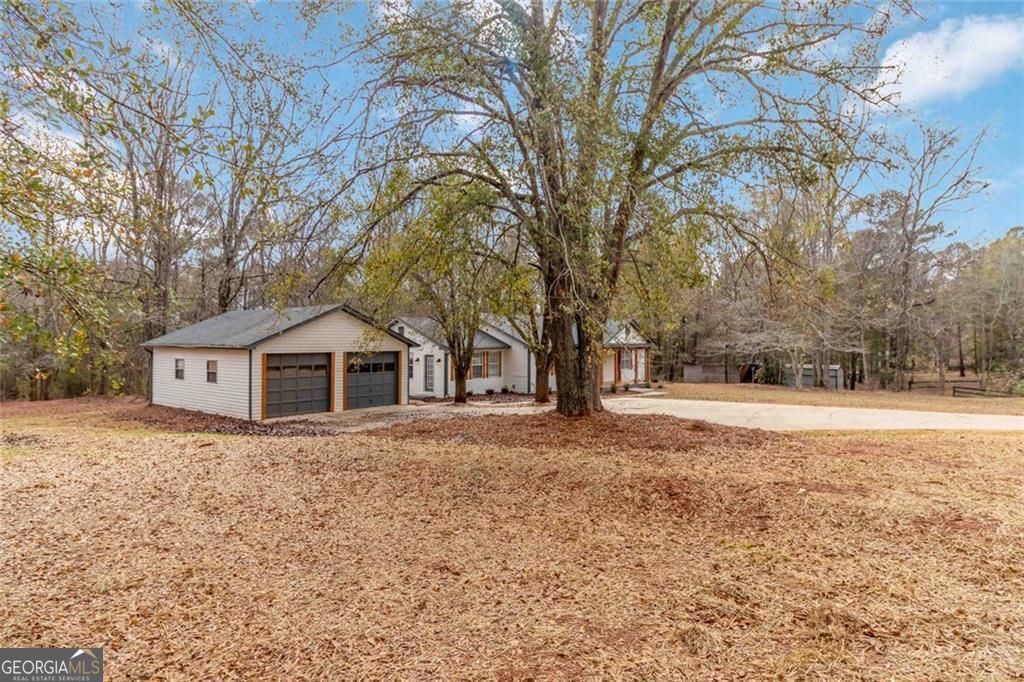 1616 King Mill Road Property Photo 2
