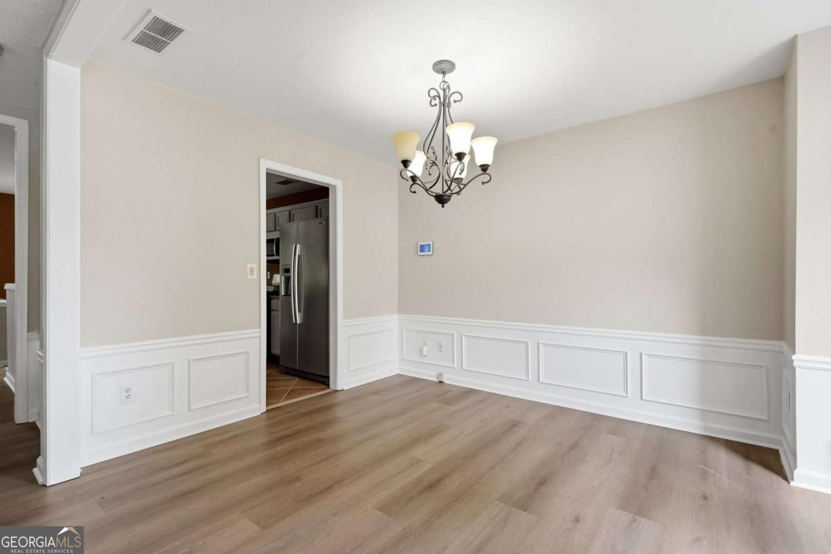 506 Pentworth Court Nw Property Photo 9