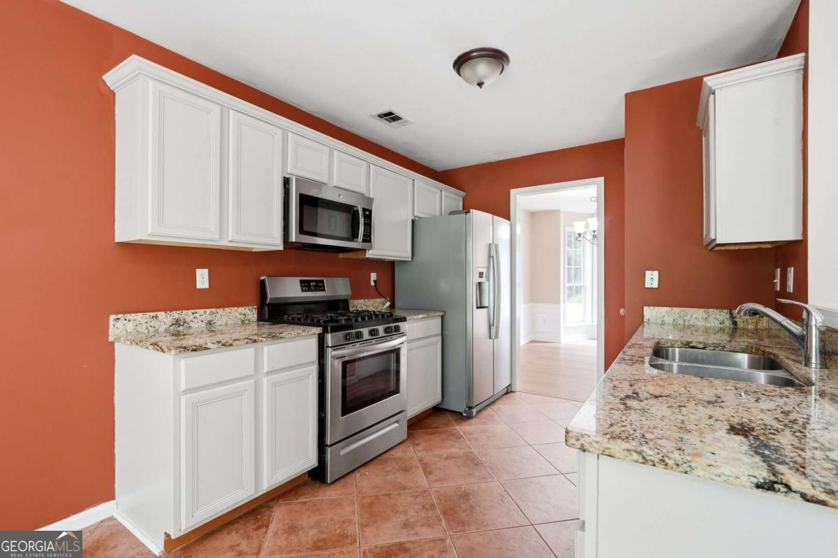 506 Pentworth Court Nw Property Photo 17