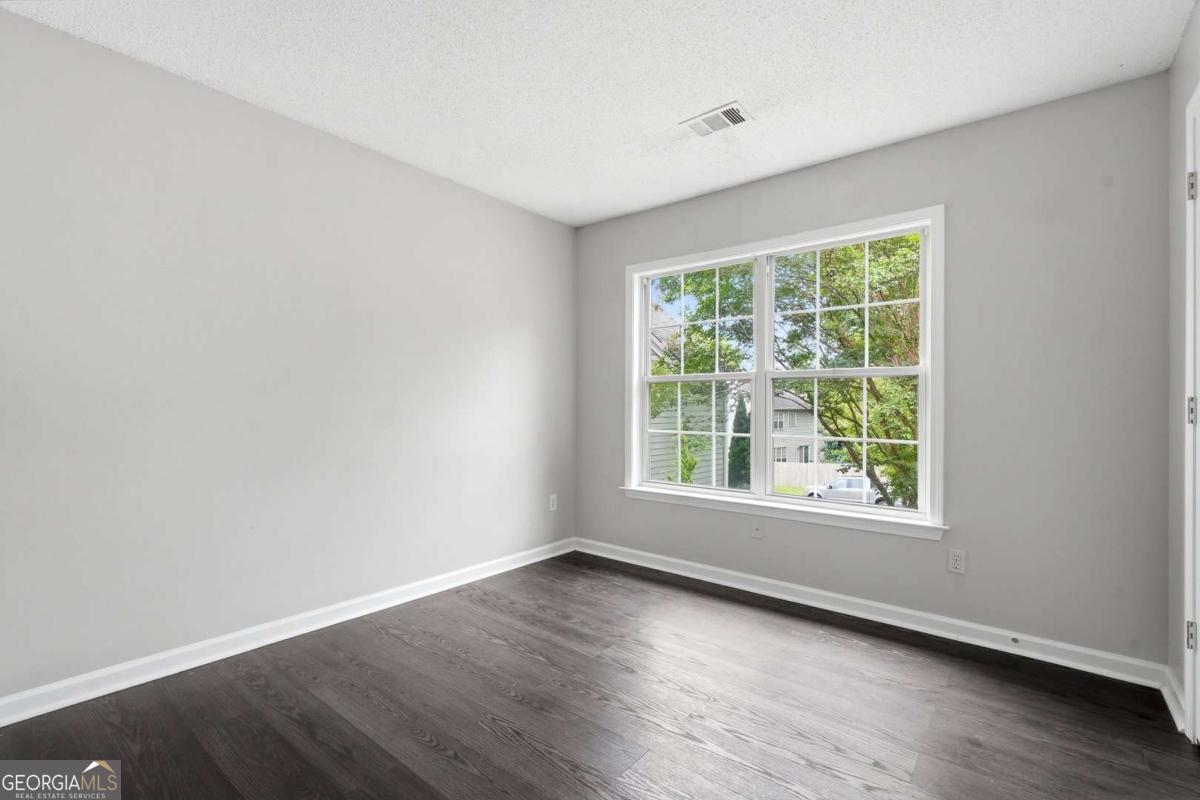 506 Pentworth Court Nw Property Photo 28