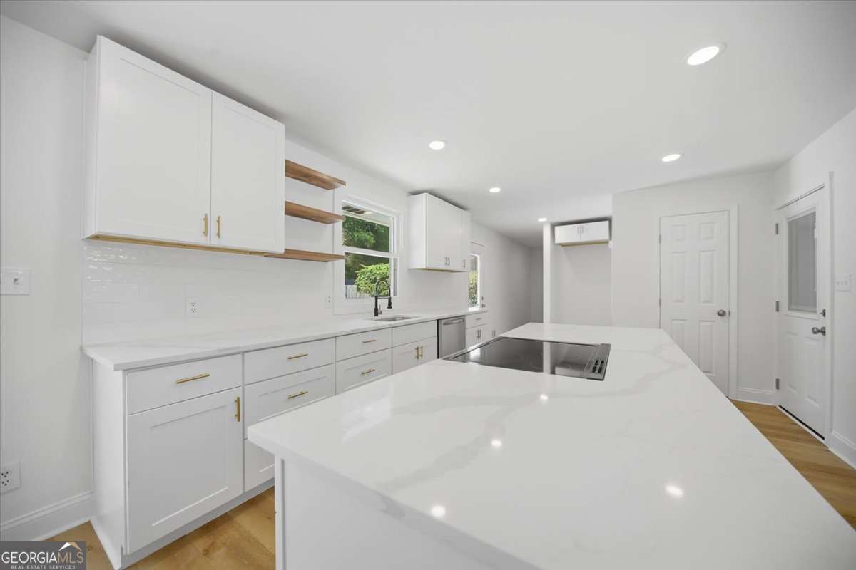 1073 Grayson Parkway Property Photo 12