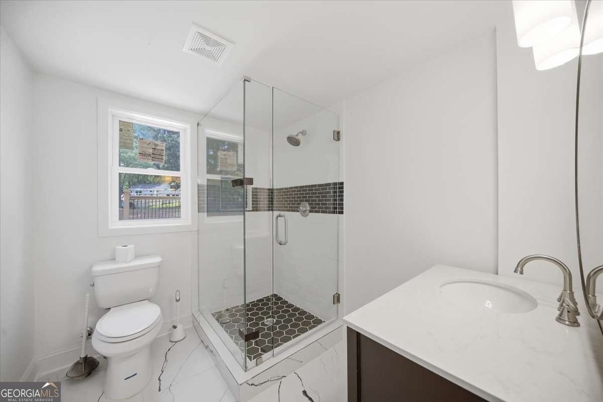 1073 Grayson Parkway Property Photo 17