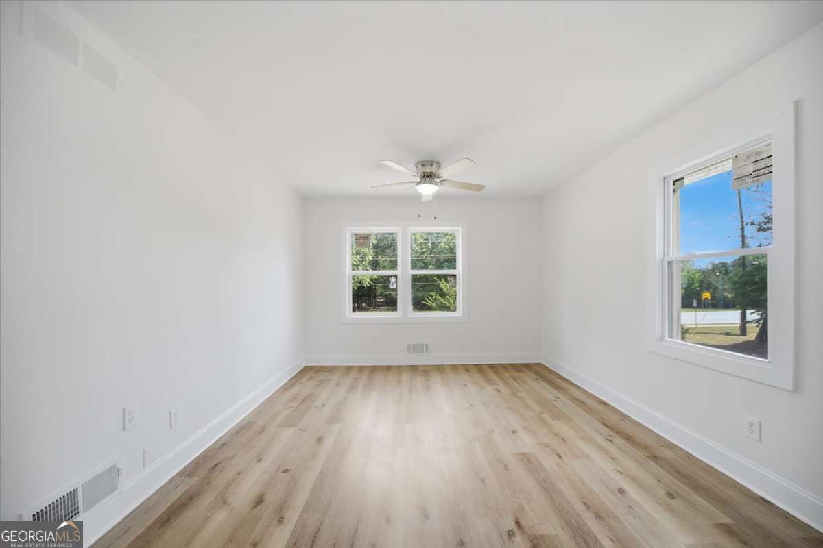 1073 Grayson Parkway Property Photo 25