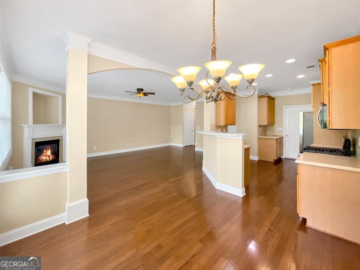2511 Gadsen Walk Property Photo 18
