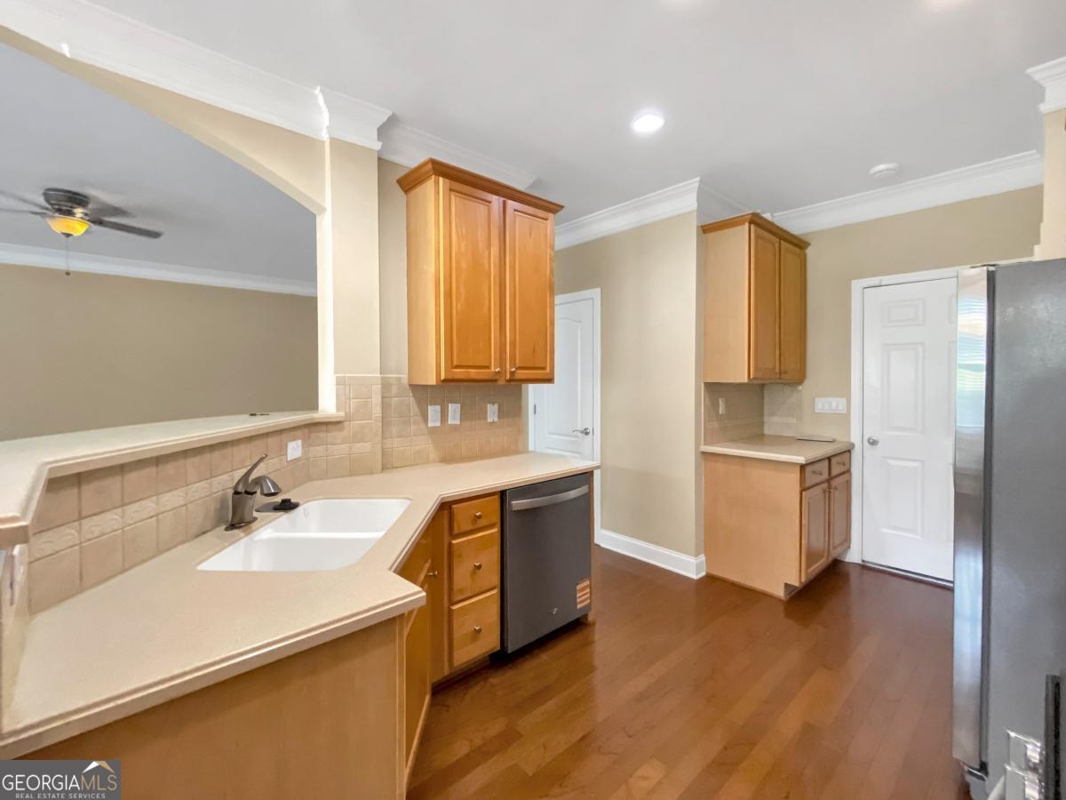 2511 Gadsen Walk Property Photo 20