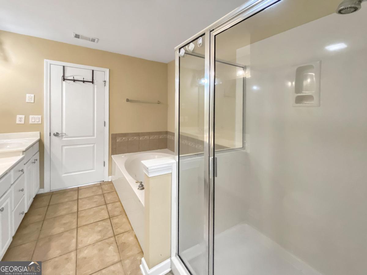 2511 Gadsen Walk Property Photo 34