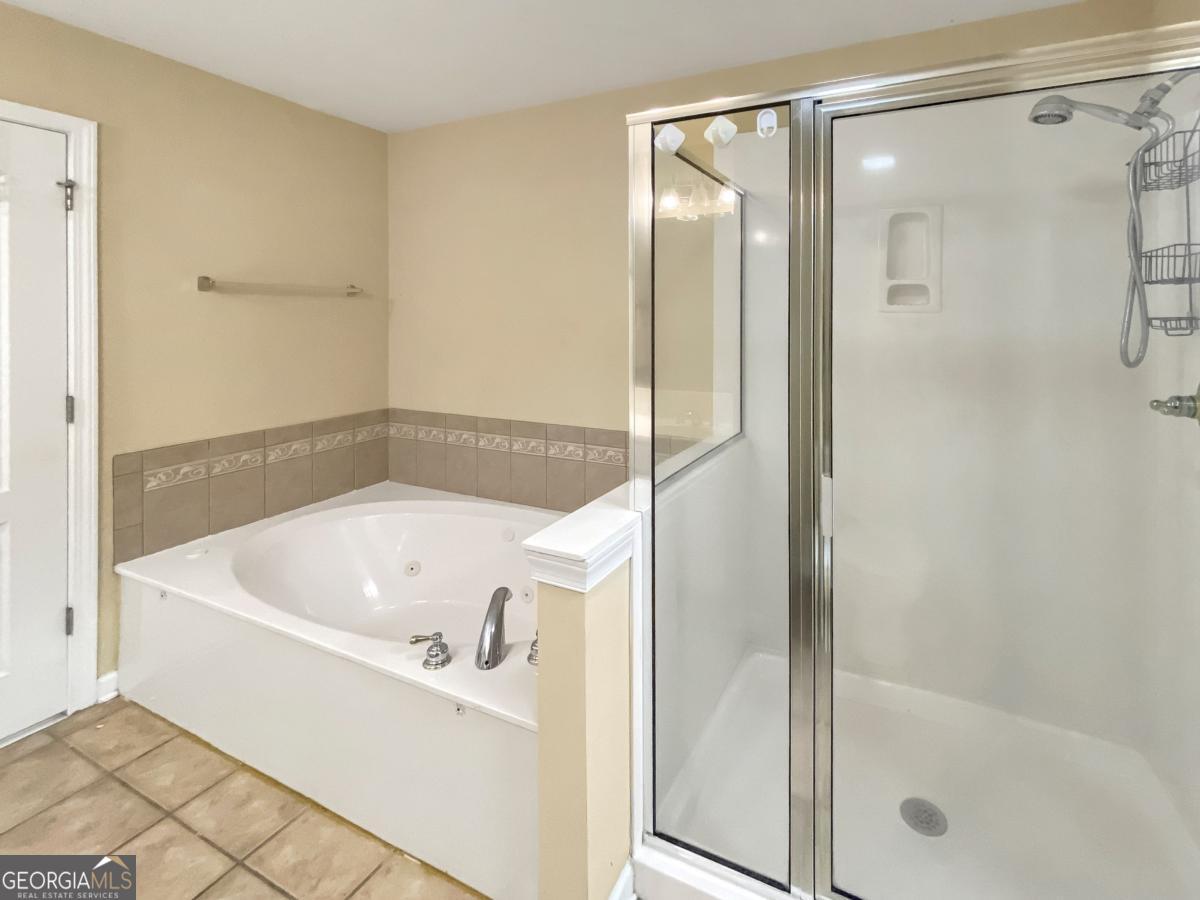 2511 Gadsen Walk Property Photo 35