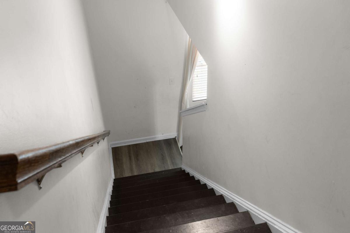 210 Silver Willow Walk Property Photo 21