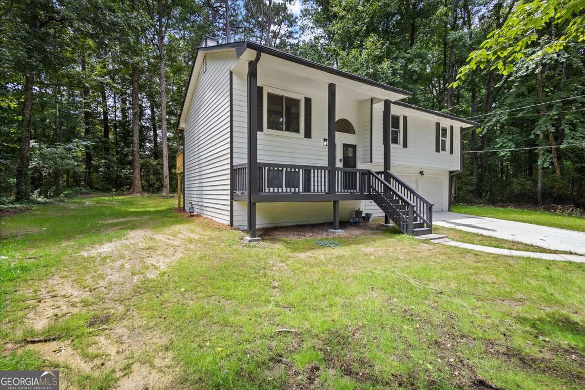 2152 Cedar Creek Lane Property Photo 3