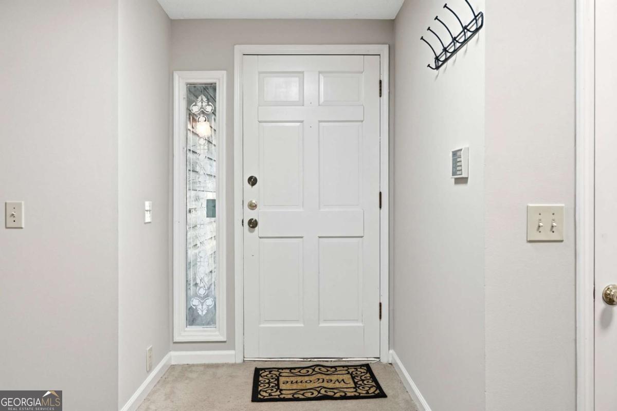 4738 Jamerson Forest Circle Property Photo 4