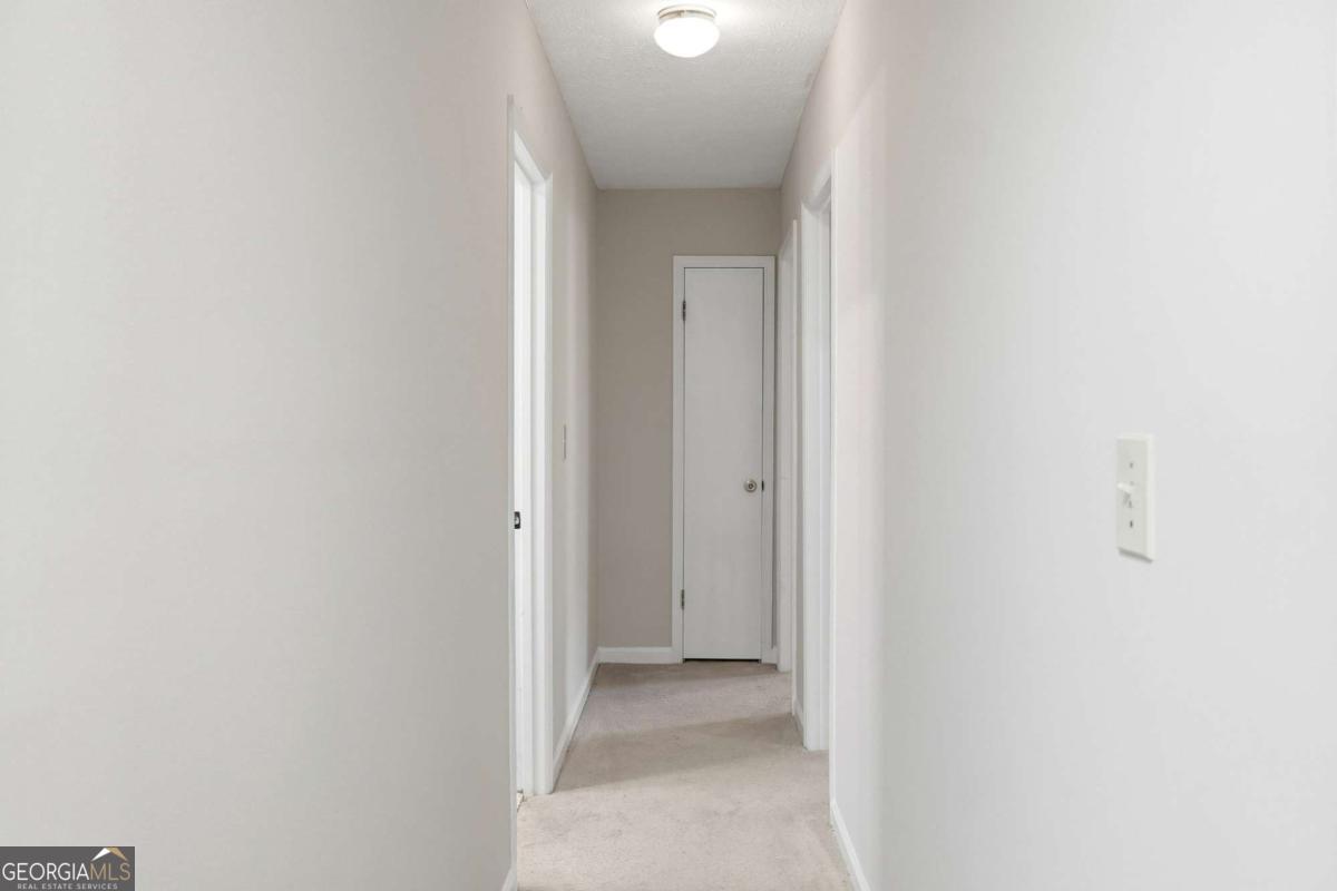 4738 Jamerson Forest Circle Property Photo 32