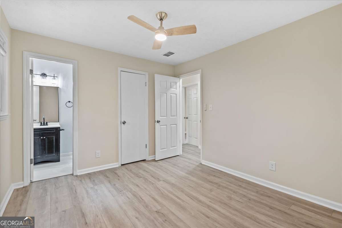 394 Burr Oak Court Property Photo 18