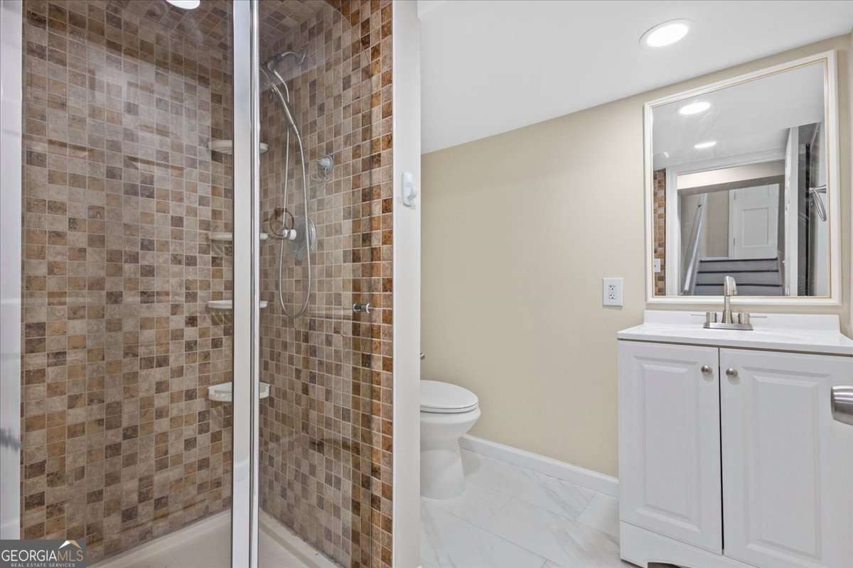 394 Burr Oak Court Property Photo 30