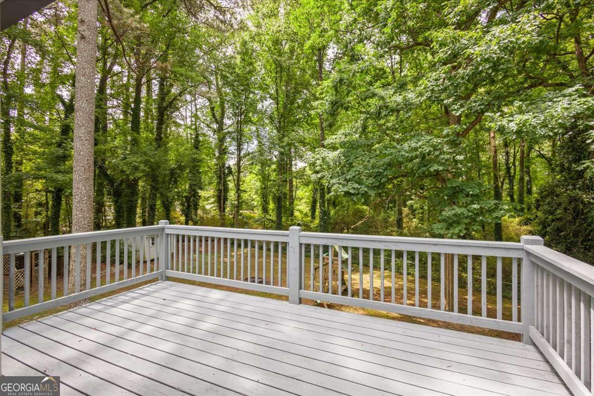 394 Burr Oak Court Property Photo 40