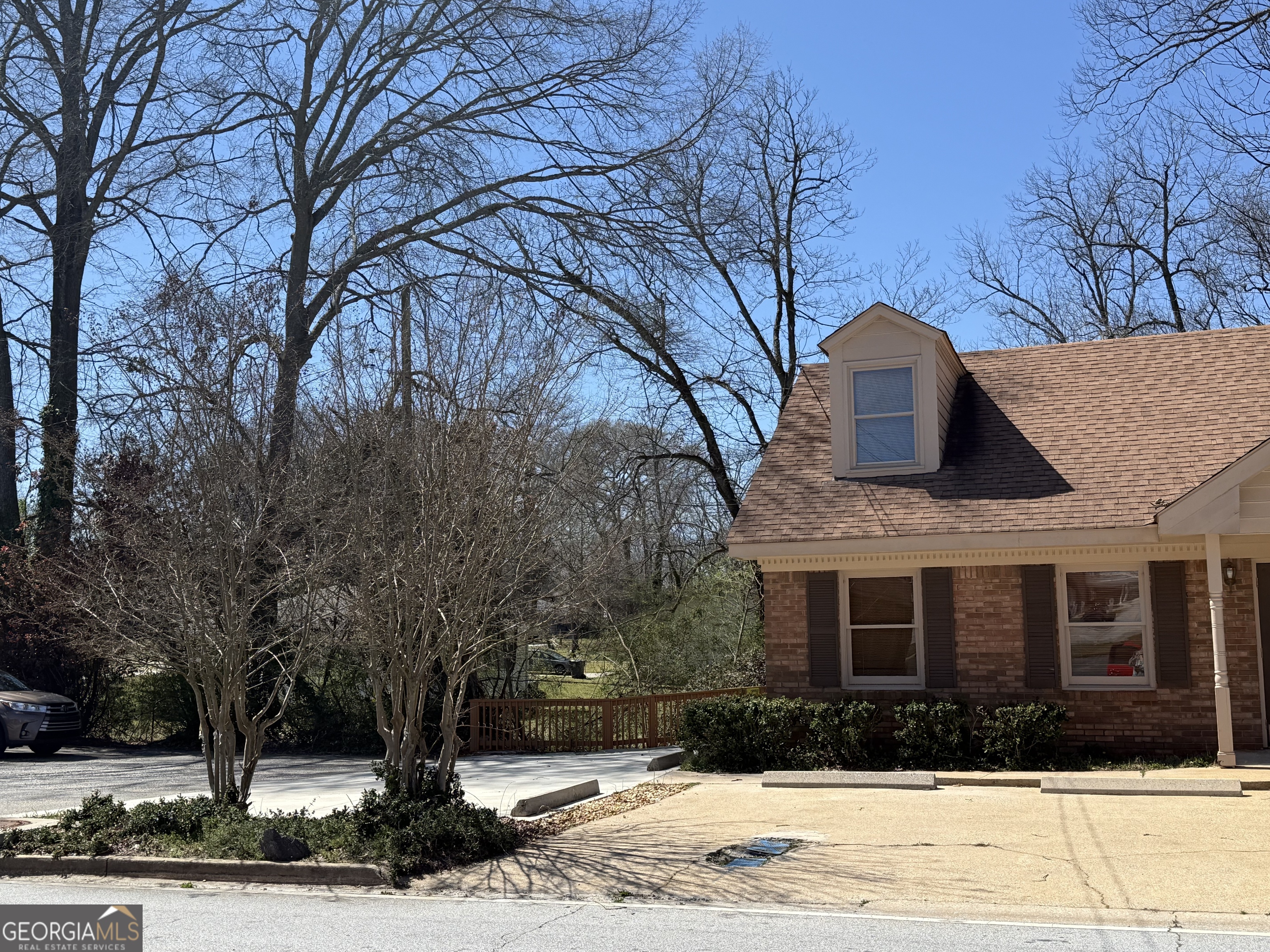 23 Lee Street Property Photo 2