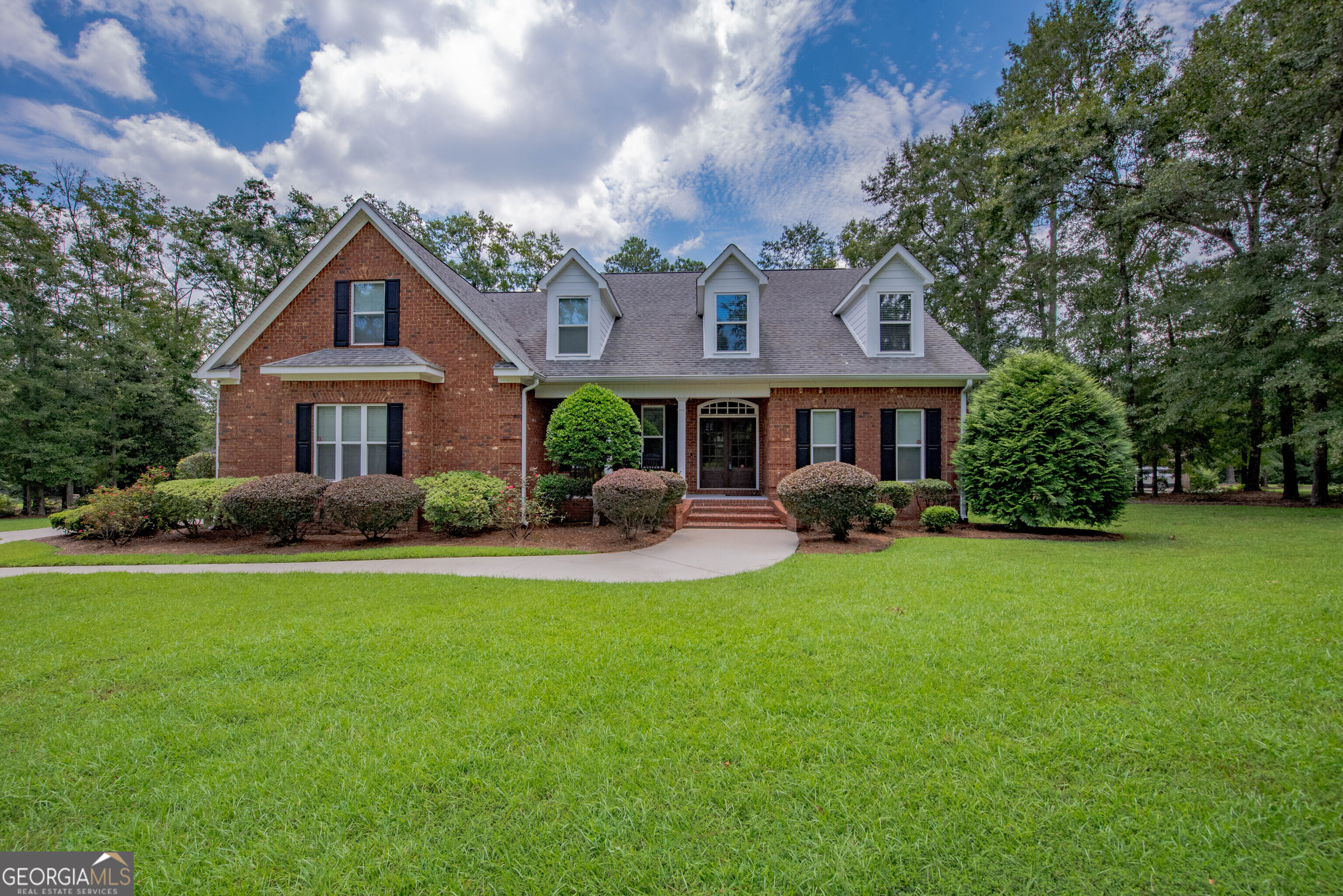 304 Old Windmill Road Property Photo 1