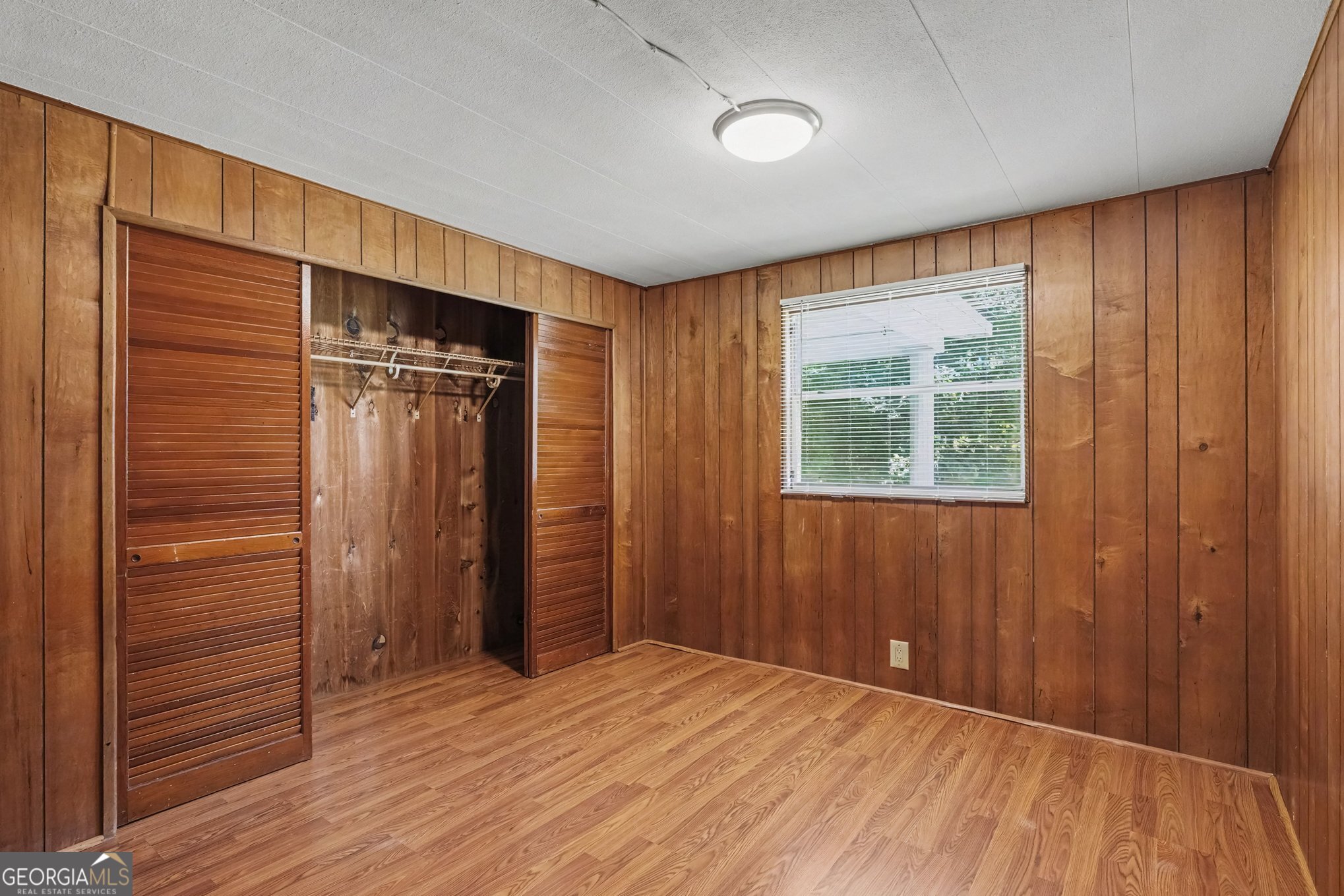 45 E James Circle Property Photo 9