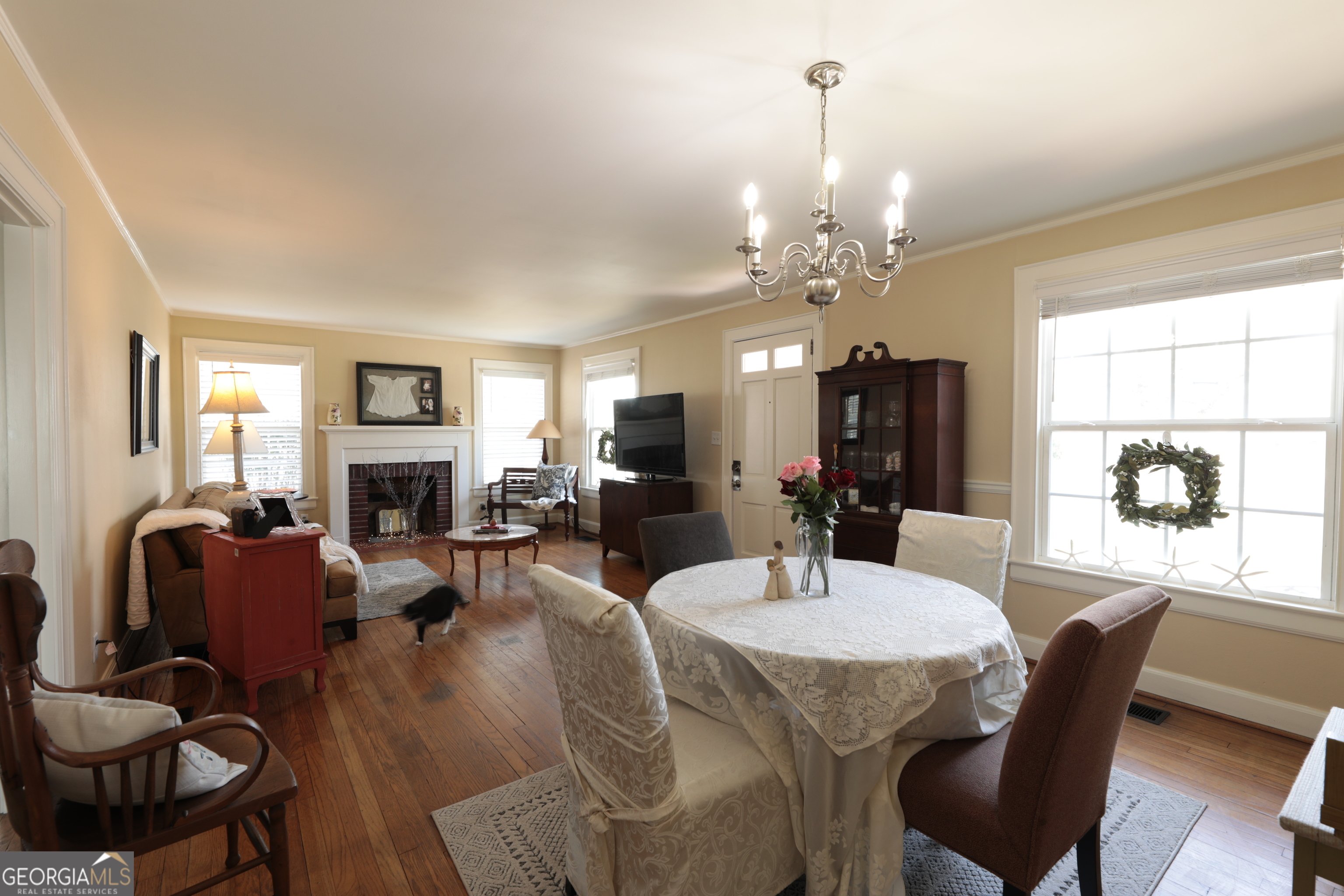 1005 S Crest Road Property Photo 12
