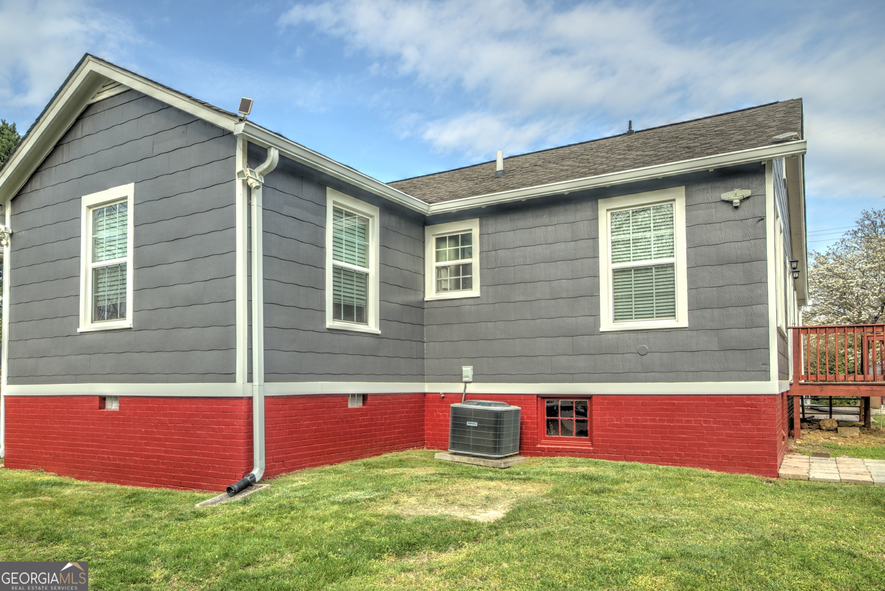 1005 S Crest Road Property Photo 20