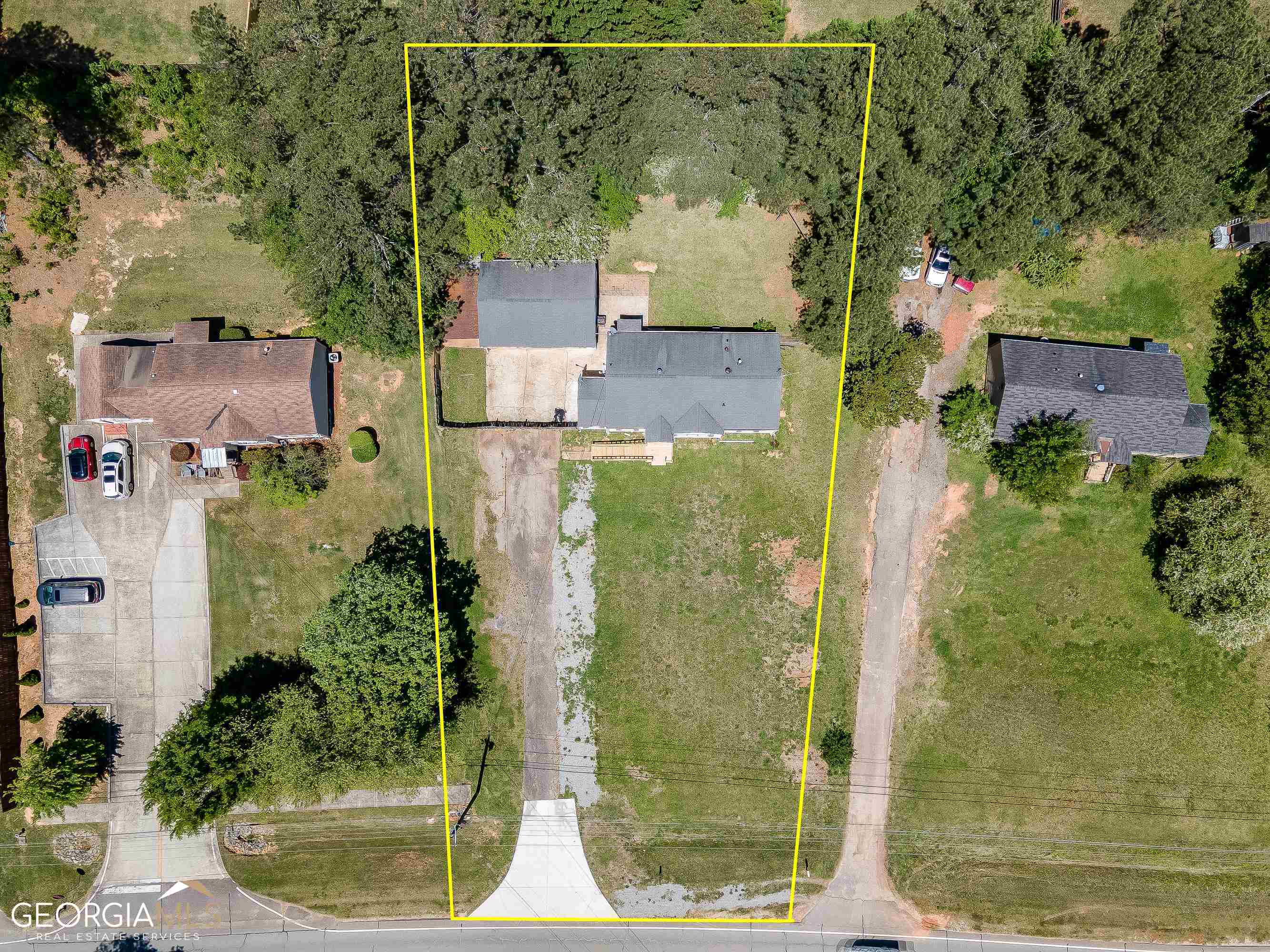 6076 Atlanta Highway Property Photo 3