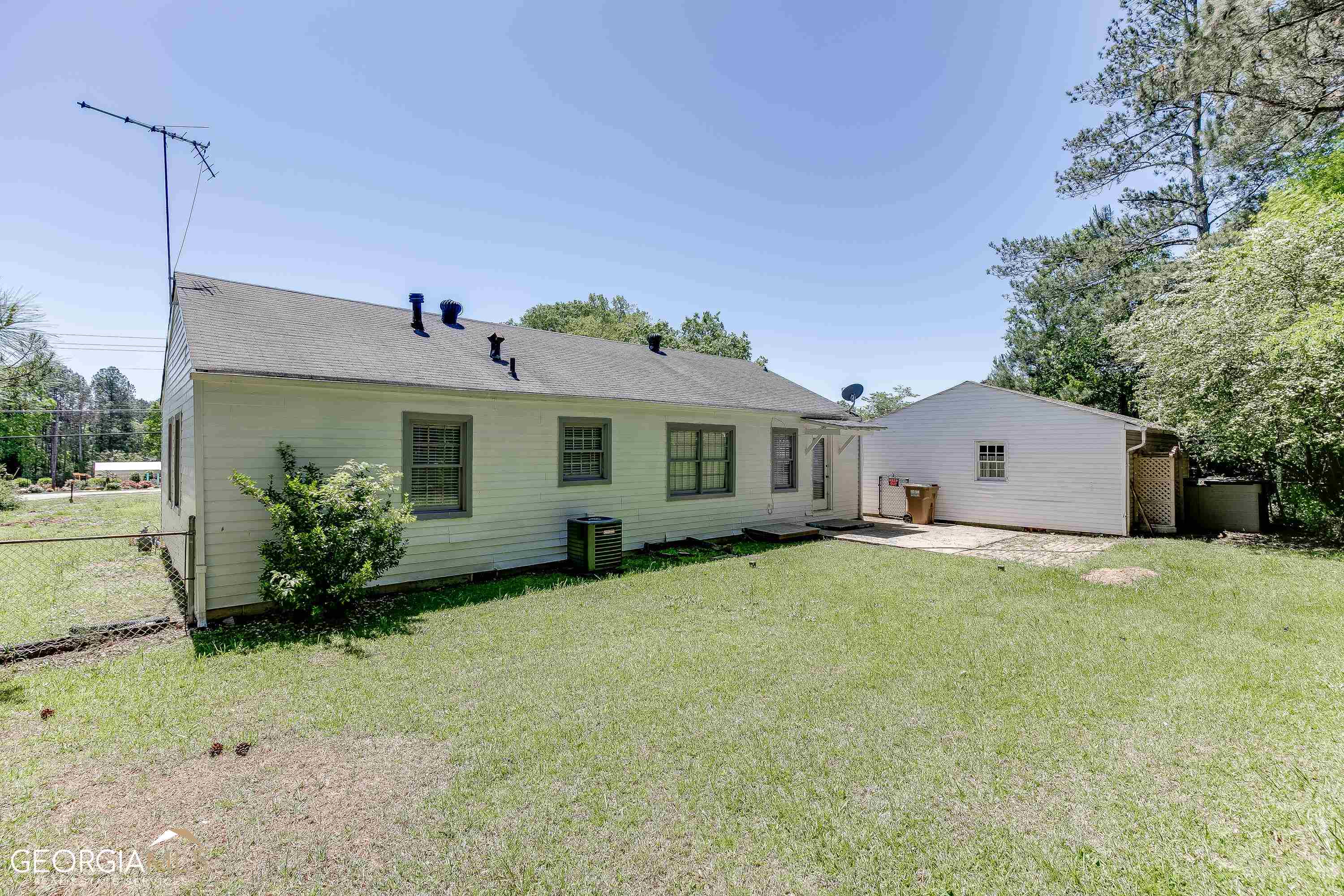6076 Atlanta Highway Property Photo 29