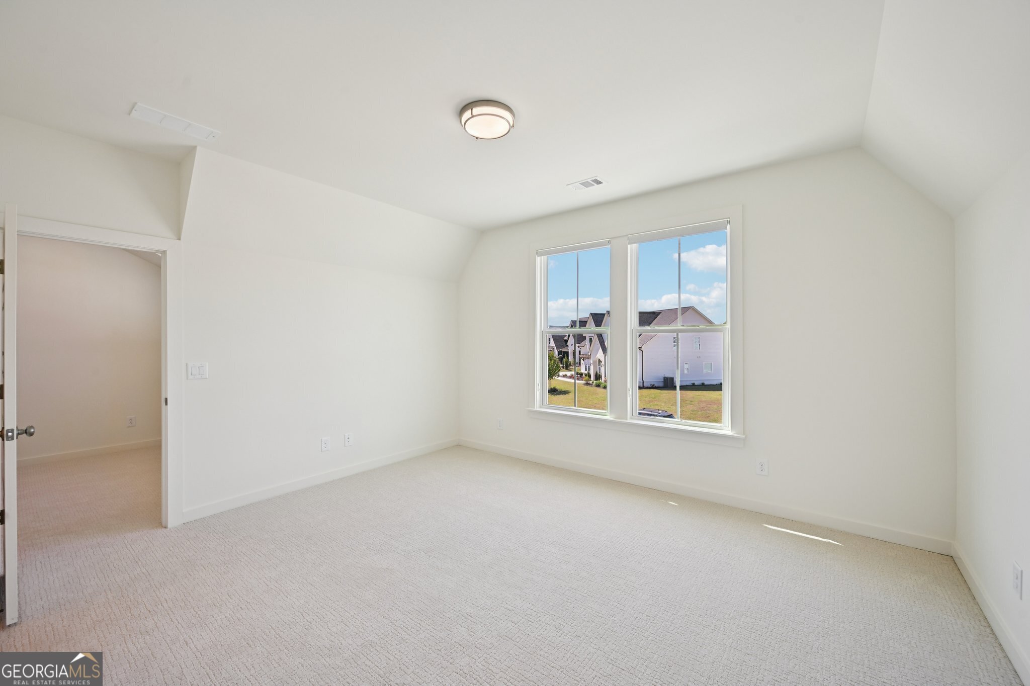 7945 Heritage Farm Court Property Photo 33