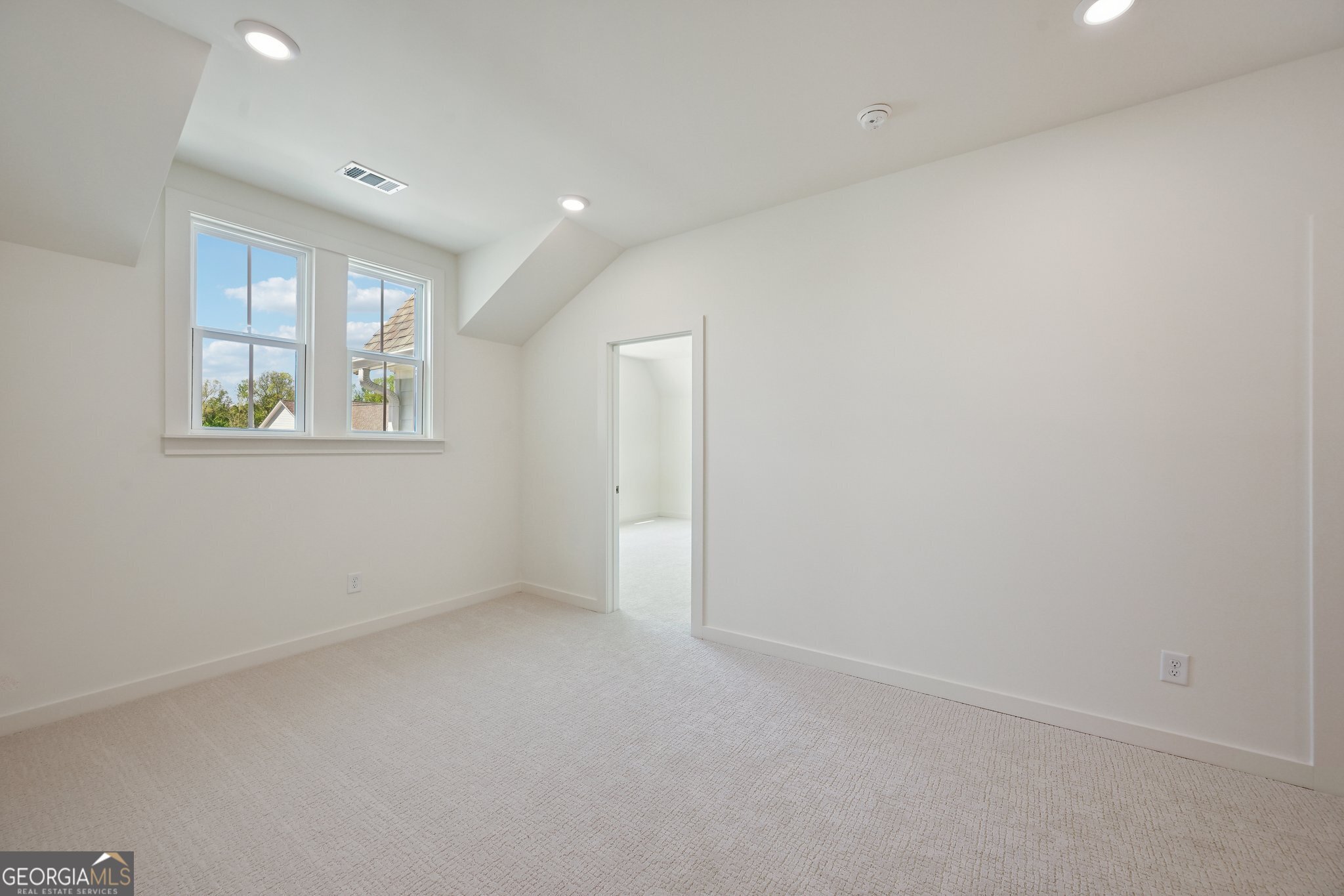 7945 Heritage Farm Court Property Photo 34