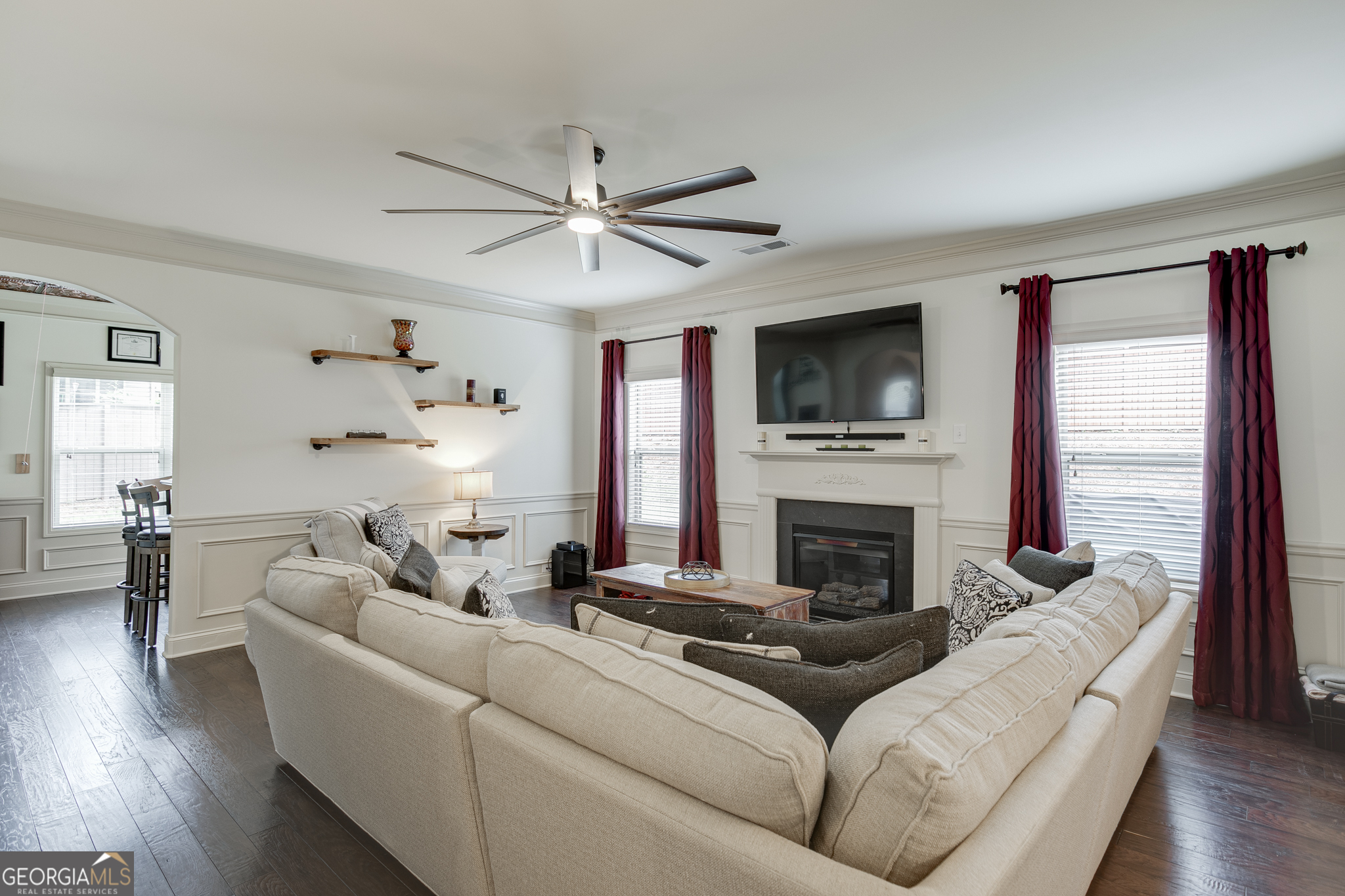 4820 Rockingham Run Property Photo 13