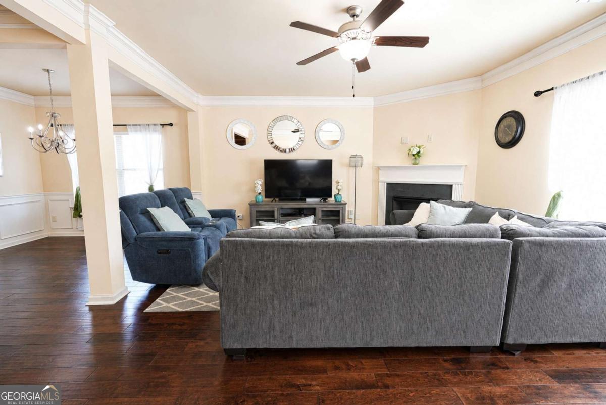 2066 Villa Spring Court Property Photo 3