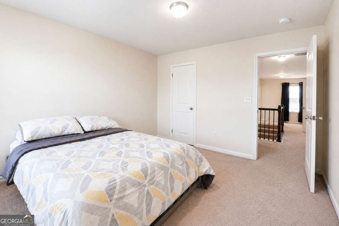 2066 Villa Spring Court Property Photo 12