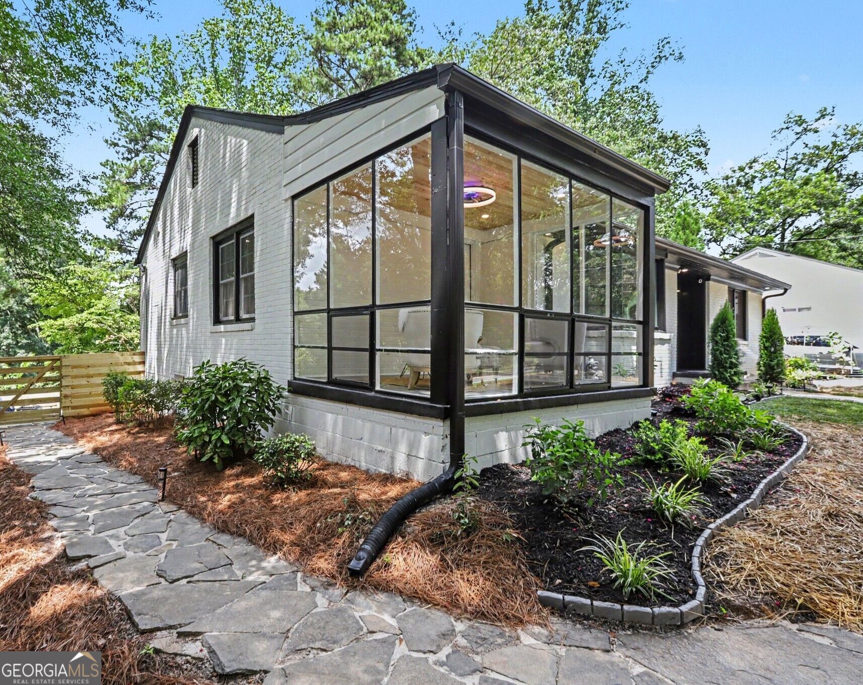 1446 Briarcliff Road Property Photo 4