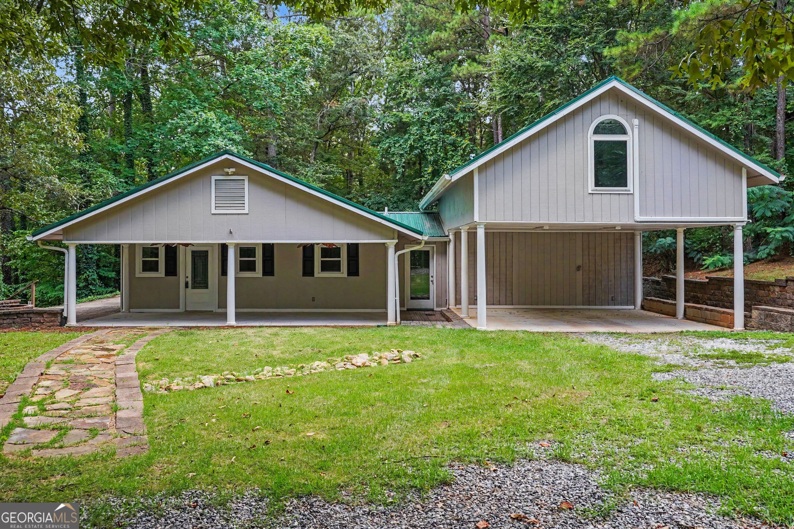 2188 Highway 36 E Property Photo 1