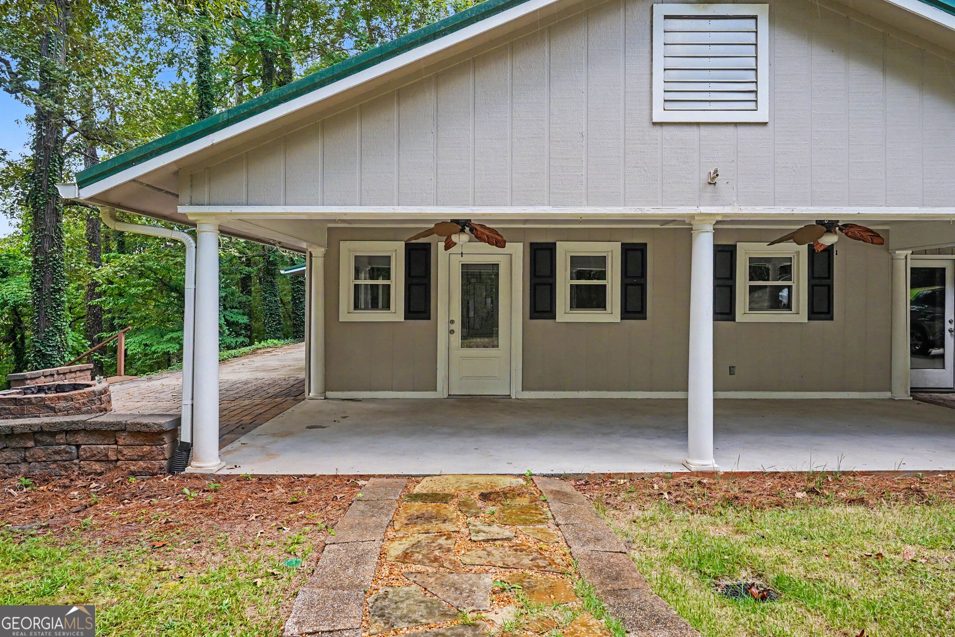 2188 Highway 36 E Property Photo 2