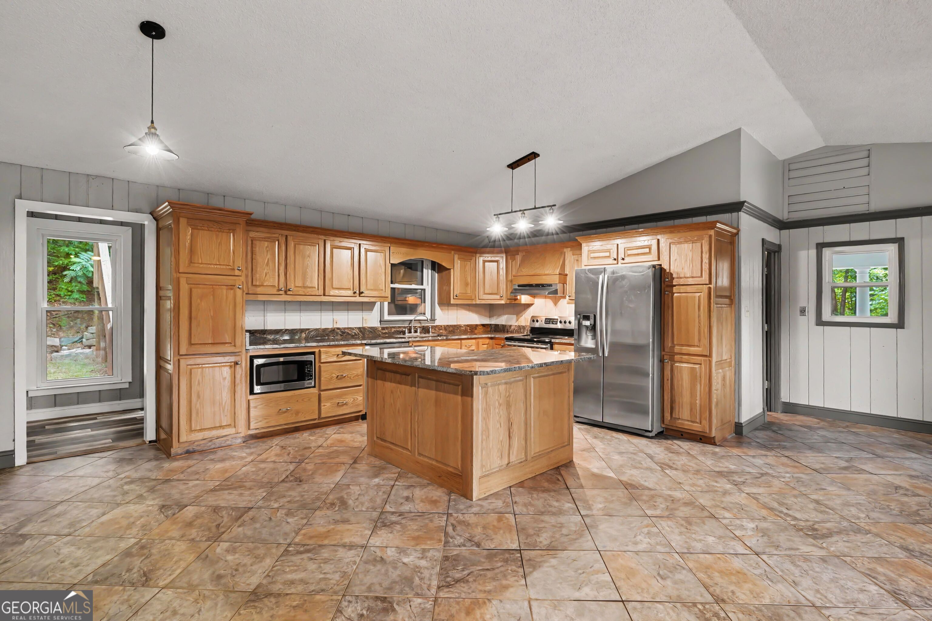 2188 Highway 36 E Property Photo 13
