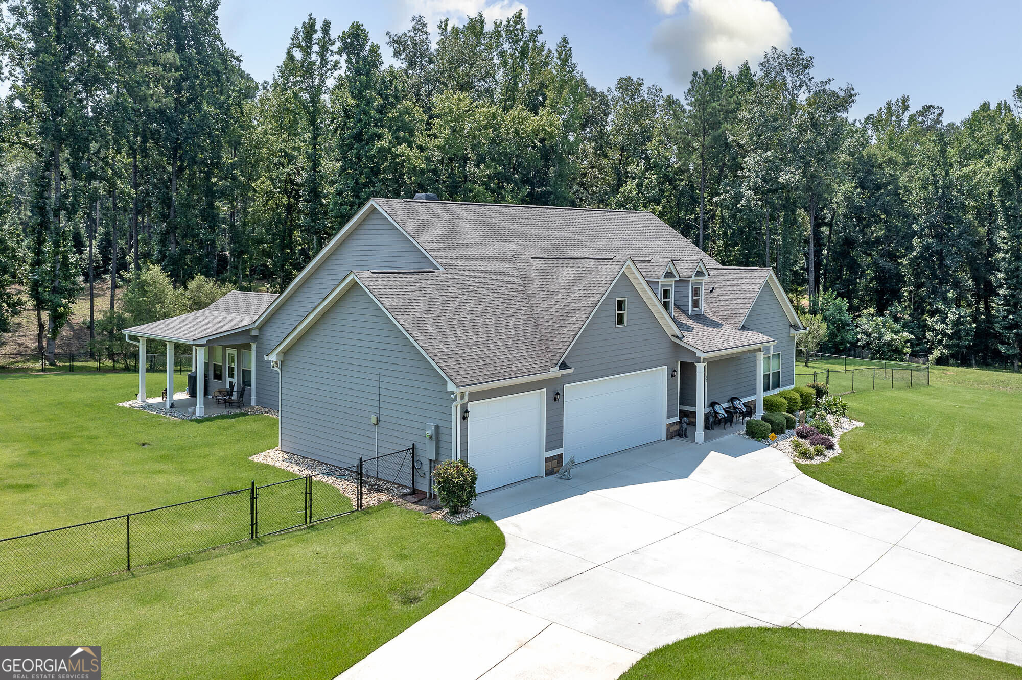 90 Wagon Trail Property Photo 19