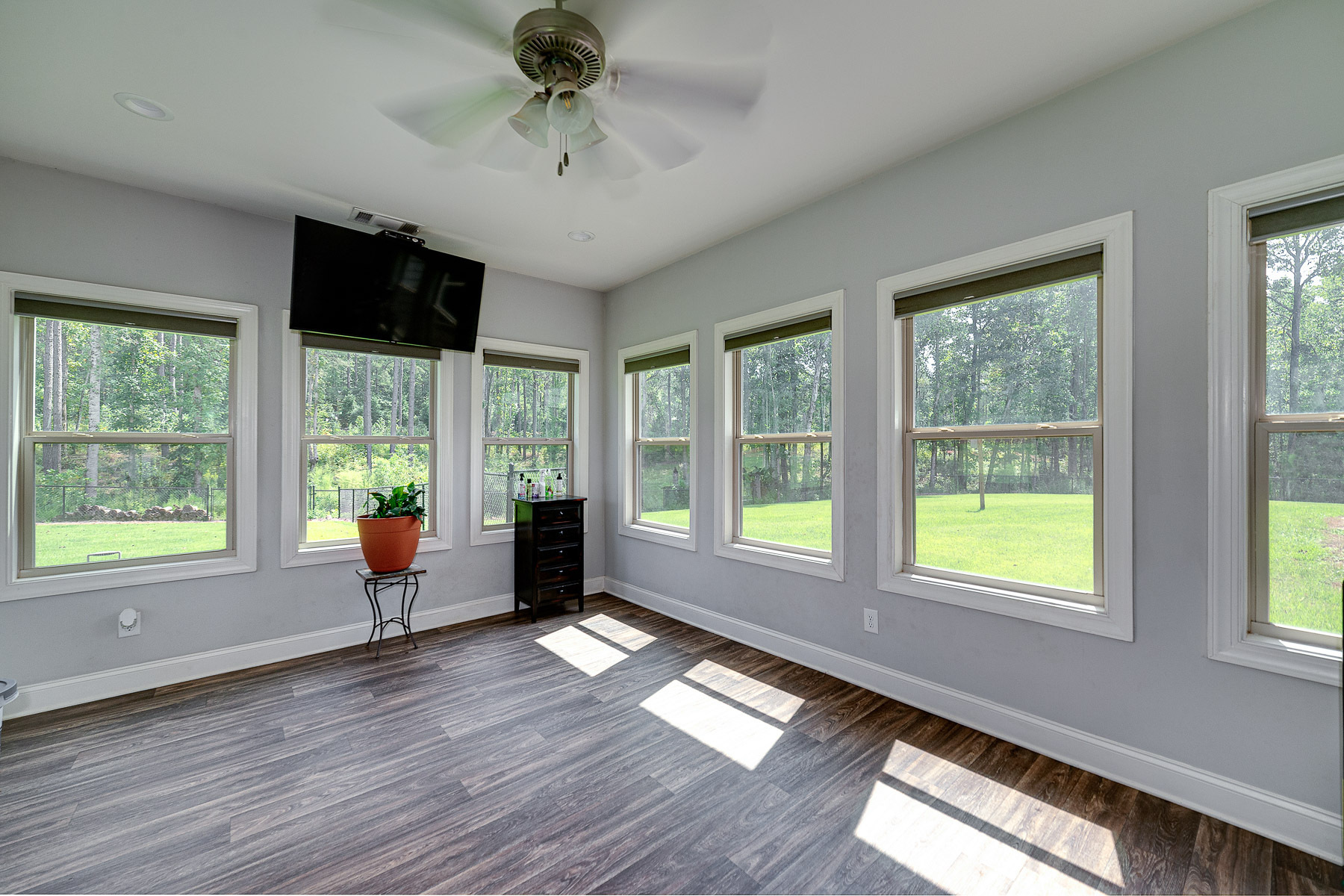 90 Wagon Trail Property Photo 53