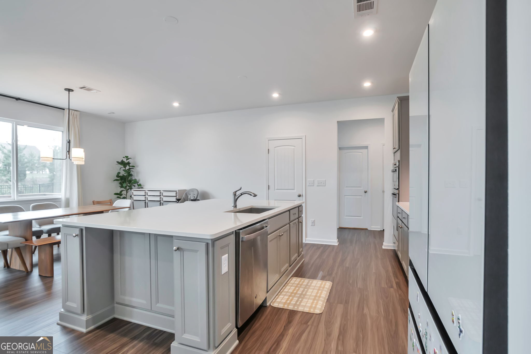 1106 Michigan Circle Property Photo 8