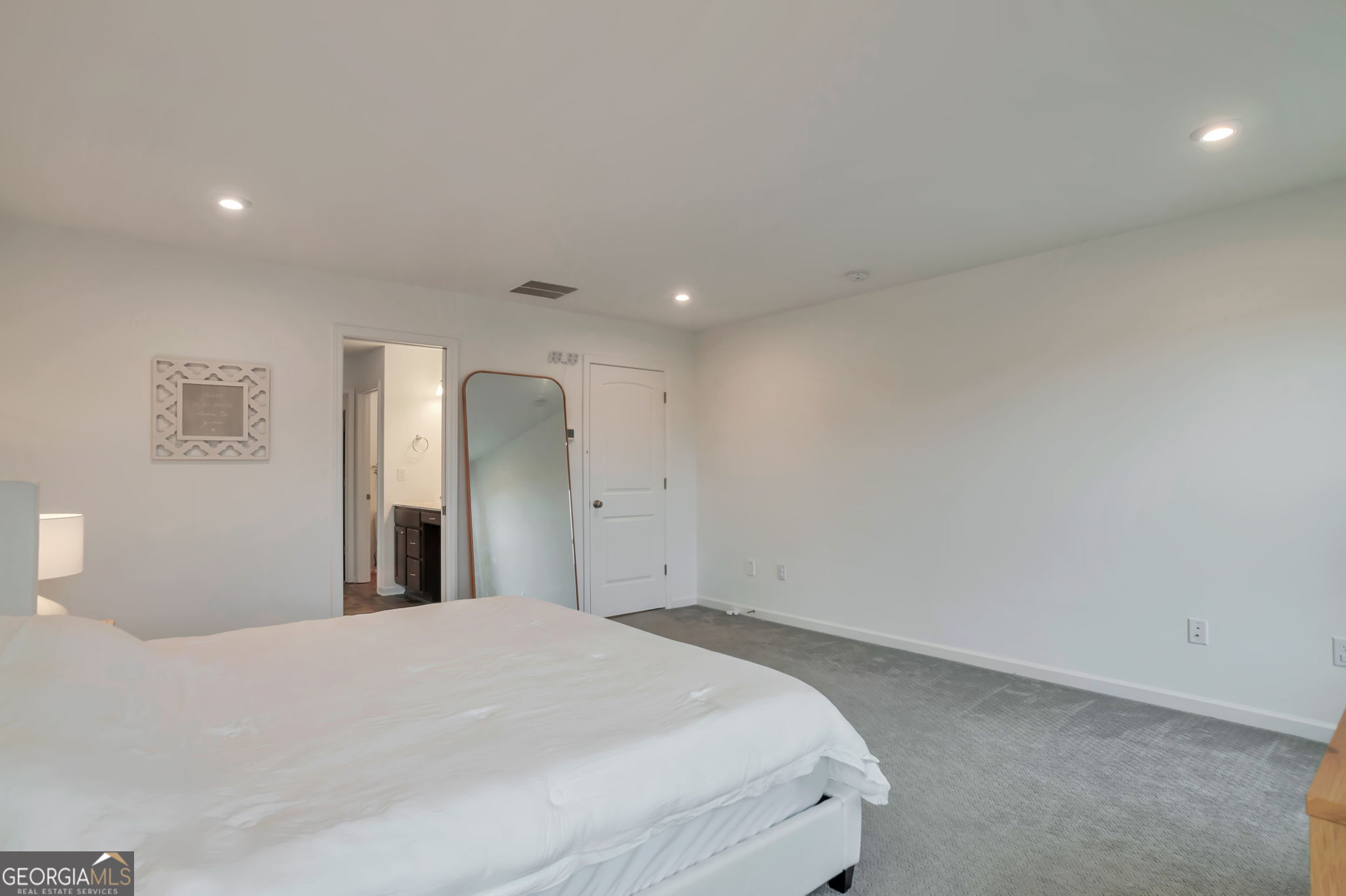 1106 Michigan Circle Property Photo 15