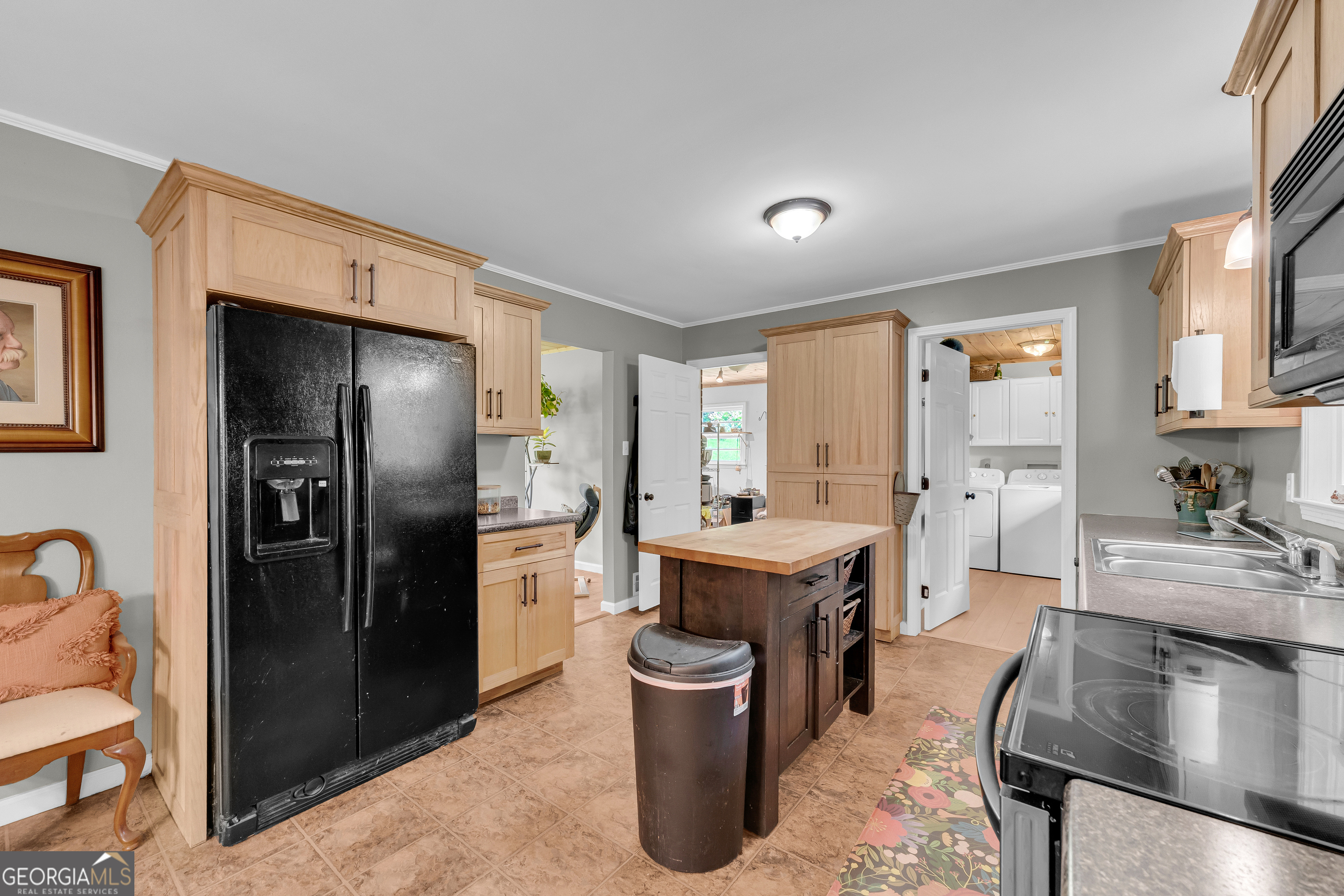 87 Furman Street Property Photo 12