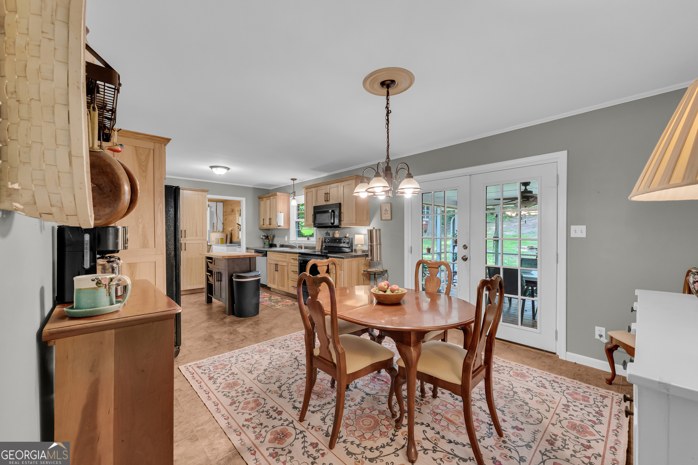 87 Furman Street Property Photo 15