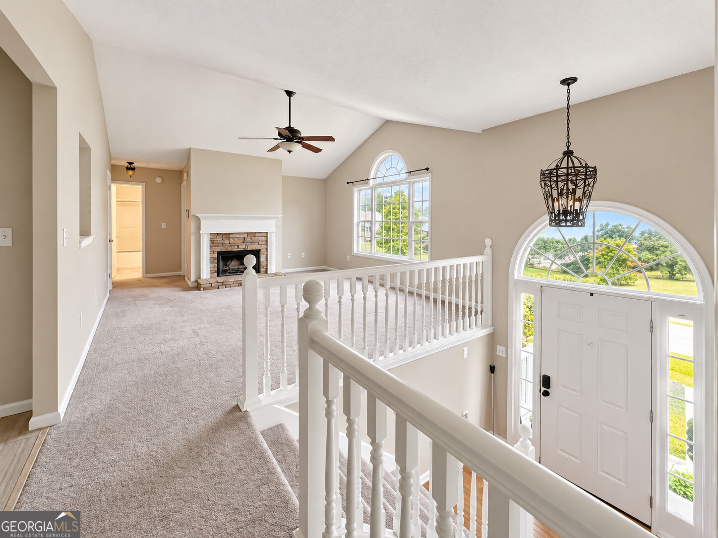 46 Ellen Glen Way Property Photo 3
