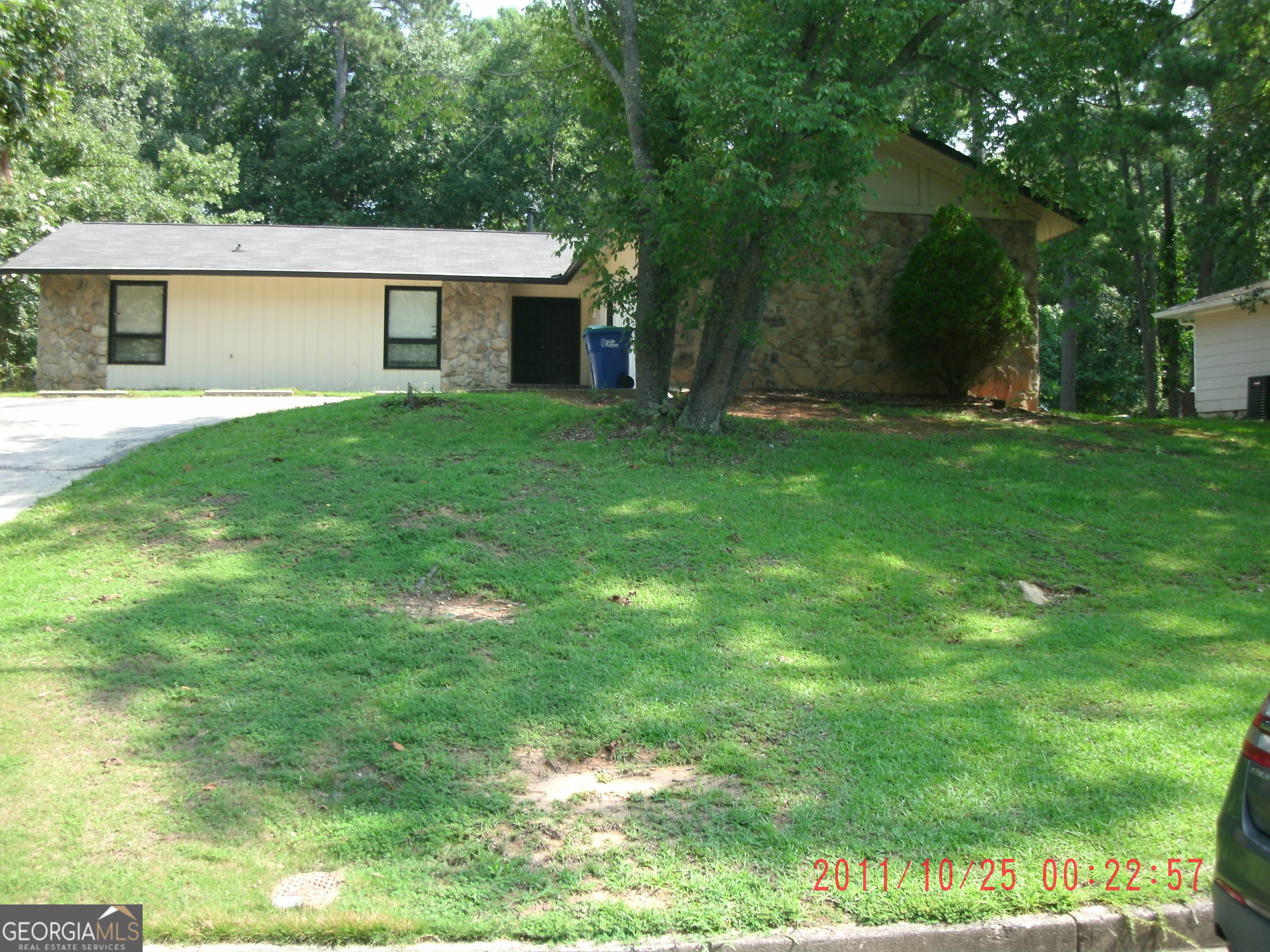 5435 Morning Creek Circle Property Photo 2